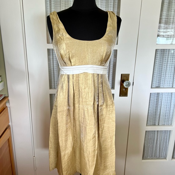 Vera Wang Dress - Picture 5 of 13